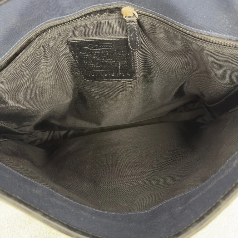 Coach Leatherware Navy Blue Canvas Leather Messenger Bag Crossbody J2S-6424